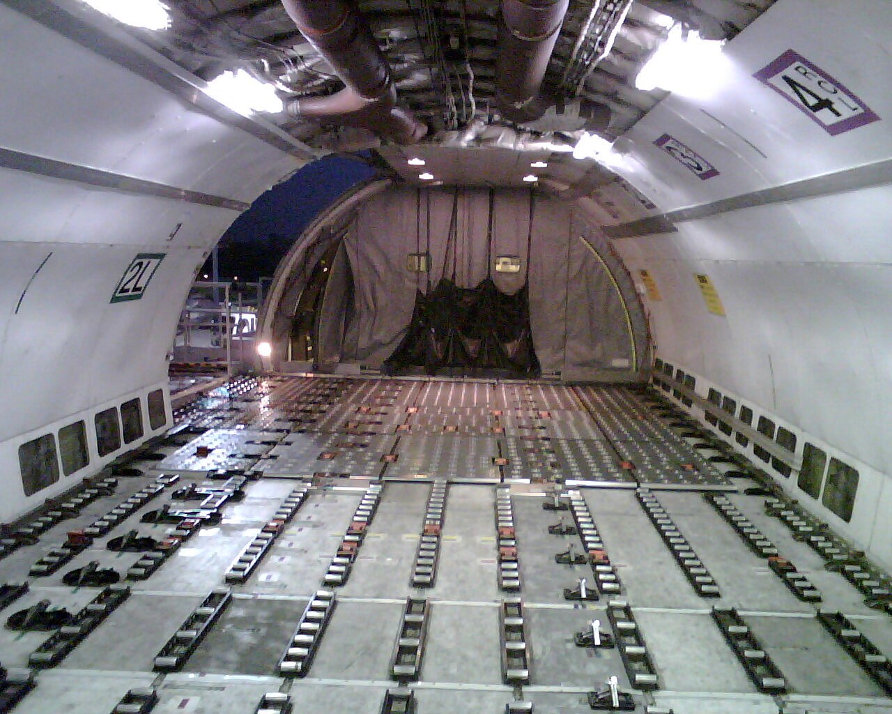 AIRBUS 1998 AIRBUS A300B4-622R CARGO CONFIGURATION FOR SALE